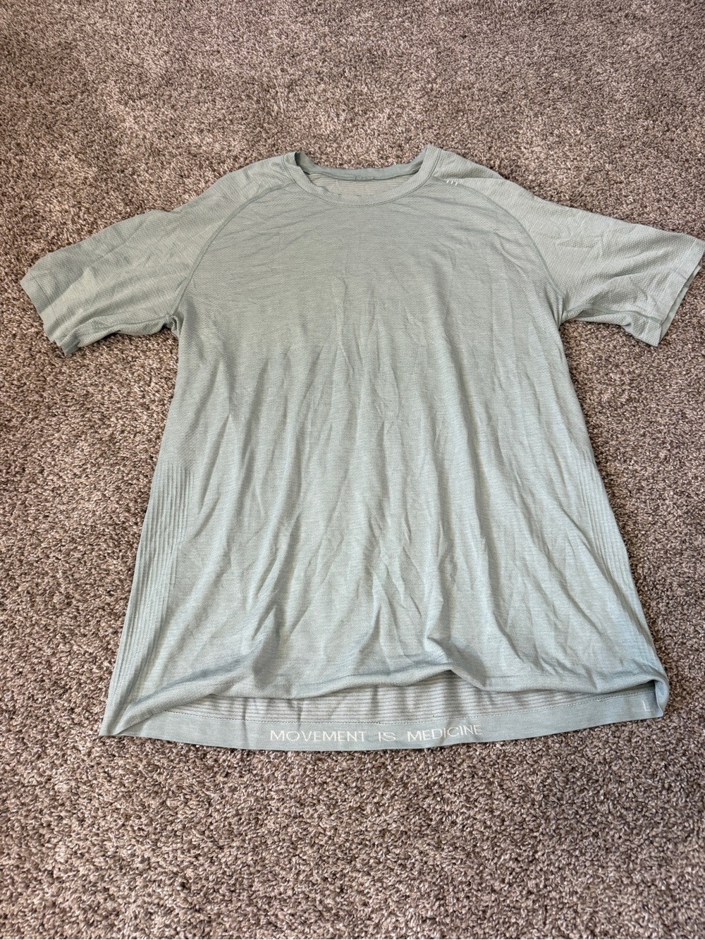 Lululemon Metal Vent Sz L Mint Green